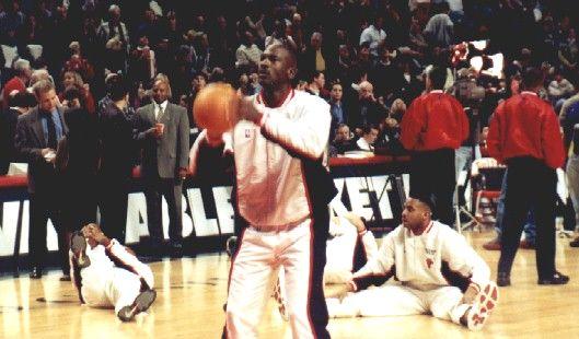 MJ warming up